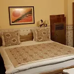 Odeon Hotel 3*